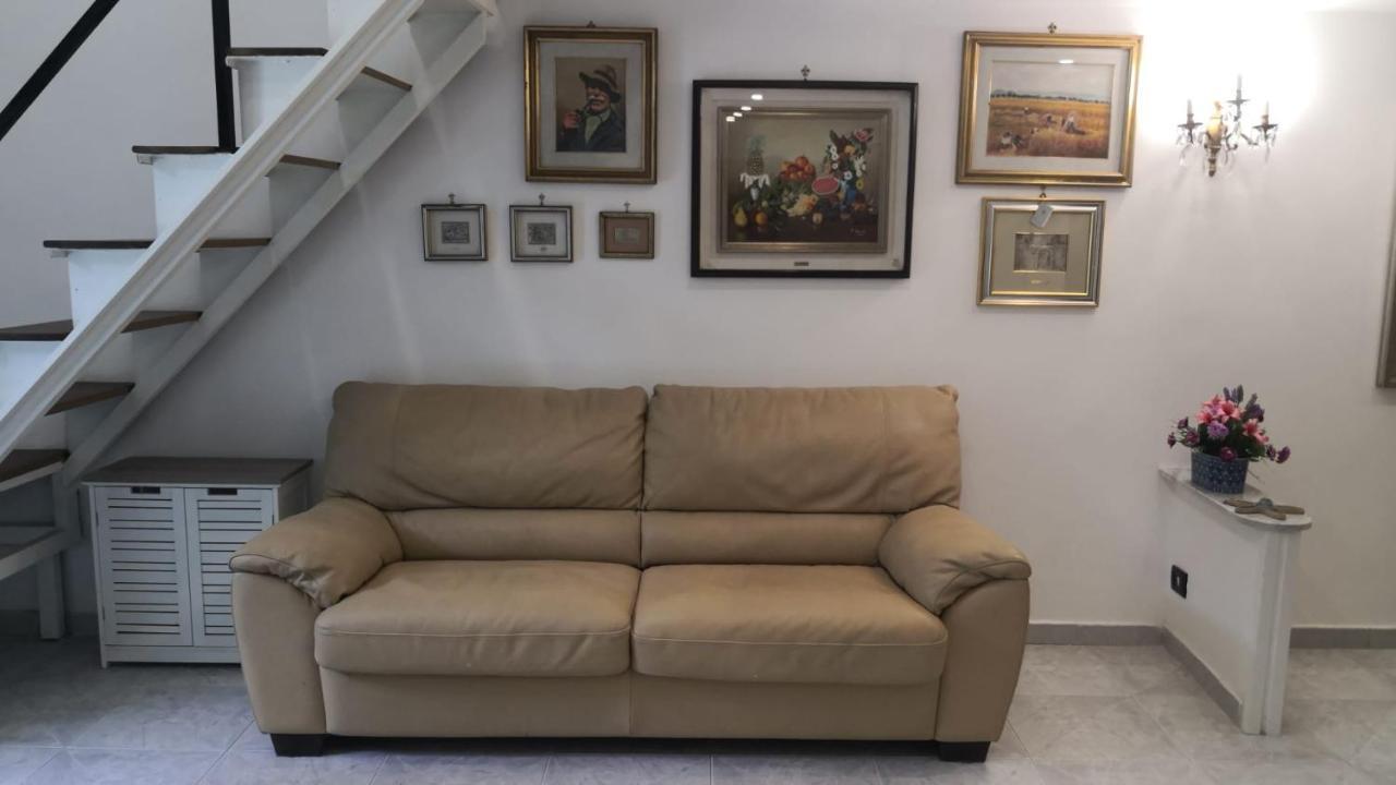 Centro Storico S Chiara House Daire Napoli Dış mekan fotoğraf